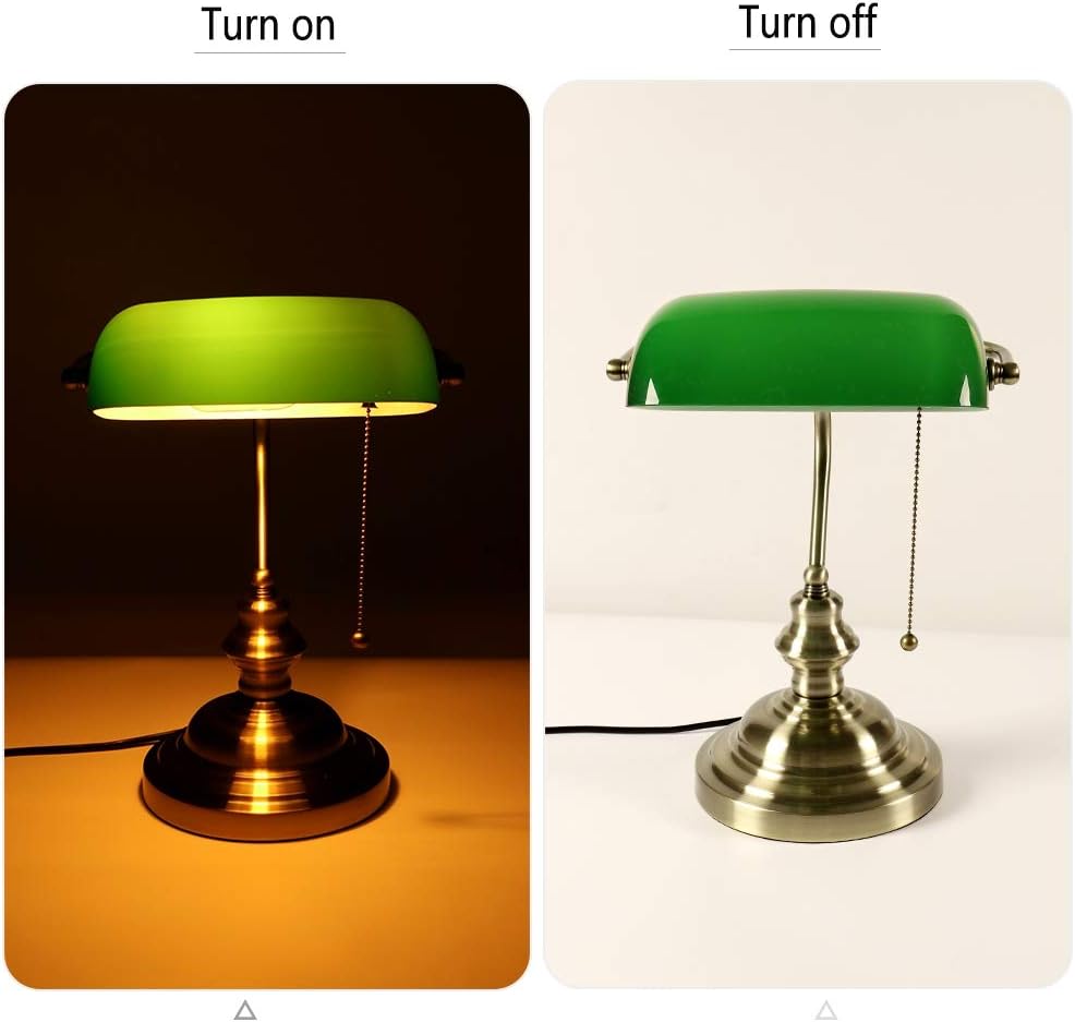 Glass Bankers Desk Lamp with Pull Chain Switch Plug in Fixture (Green)