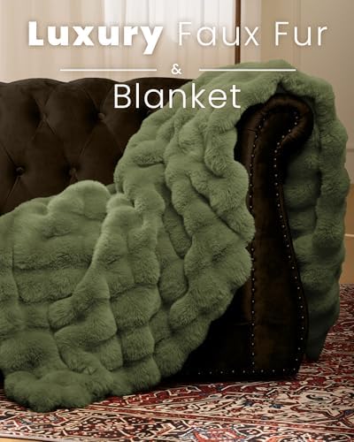 Ultra Soft Cozy Faux Fur Throw Blanket, Fuzzy Plush Thick Bubble Blanket, Oversize Luxury Fluffy Blanket for Couch