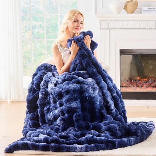 BENVWE Fluffy Faux Fur Throw Blanket for Couch, Soft Plush Thick Cozy Fuzzy Luxury Minky Bubble Blanket for Home Living