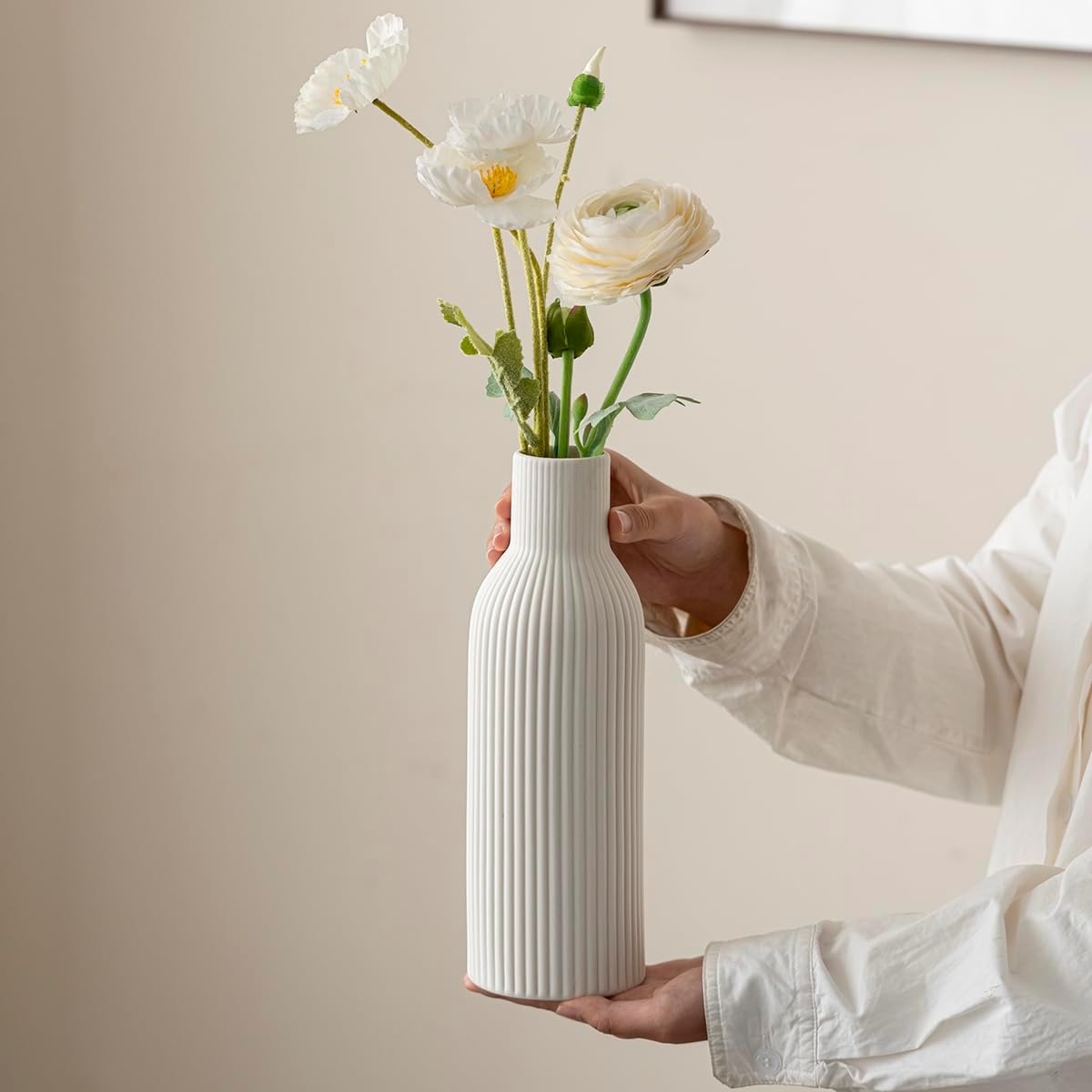 Modern Ceramic Vases / White / Set of 3