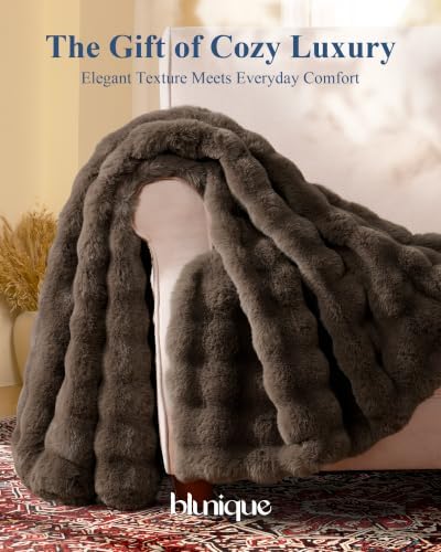 Ultra Soft Cozy Faux Fur Throw Blanket, Fuzzy Plush Thick Bubble Blanket, Oversize Luxury Fluffy Blanket for Couch