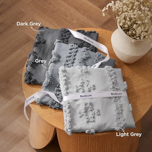 Bedsure Tufted Boho Comforter Set Queen Size - Dark Grey Boho Bed Set, GentleSoft™ 3 Pieces Farmhouse-Style Embroidery