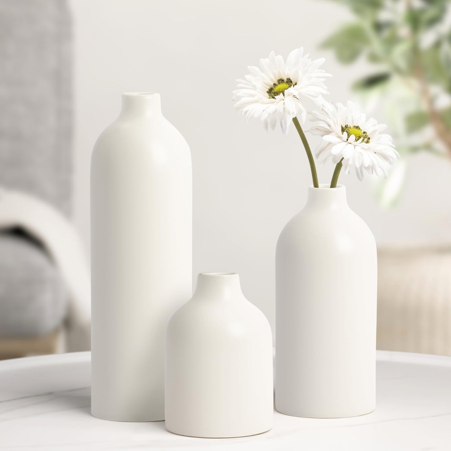 Ceramic Vase for Flowers Home Decor / 5.5" Height / White / 5.5 Inch