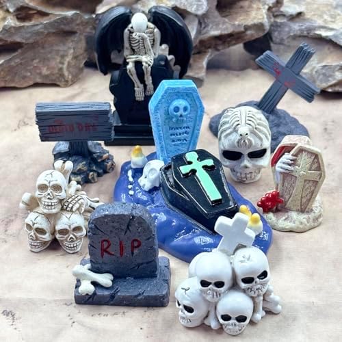 20 Halloween Miniature Figurines,Mini Resin Tombstones Skull Heads Figures