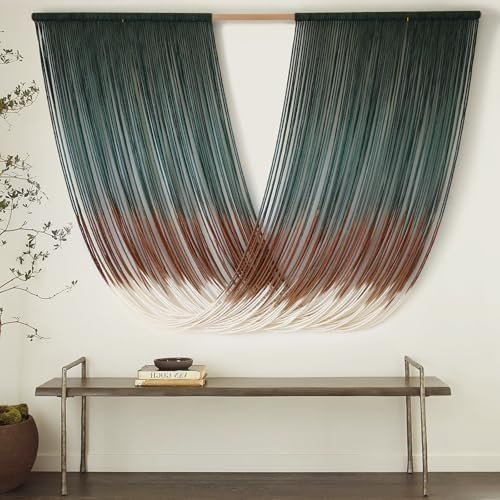 Macrame Wall Hanging Dip-Dye Green Boho Wall Decor Chic Fiber Yarn Wall Art Craftsmanship Bedroom Livingroom Nursery