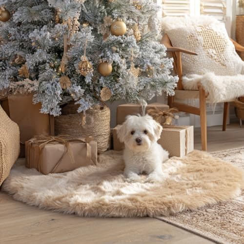 AOGU 48 Inch Faux Fur Christmas Tree Skirt Beige Plush Skirt for Merry Christmas Party Christmas Tree Decoration