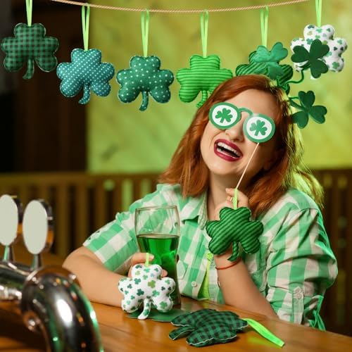 Breling 12 Pcs St Patricks Day Felt Shamrock Ornaments,Green Hanging Decor