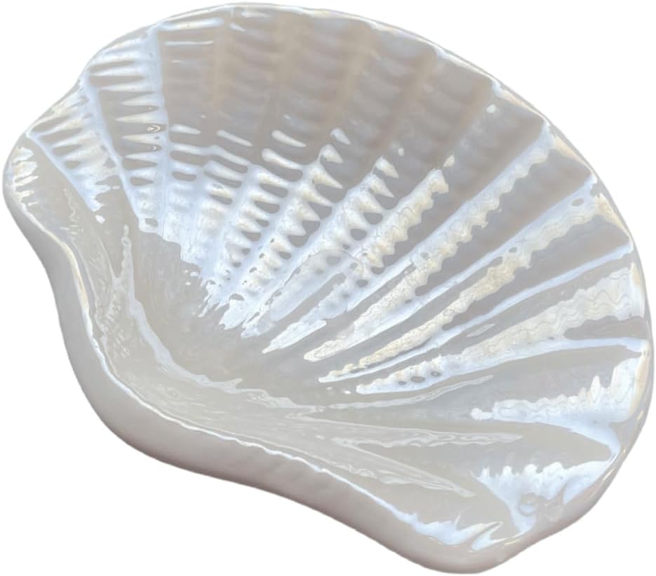 Ceramic Ocean Seashell Soap Dish / White