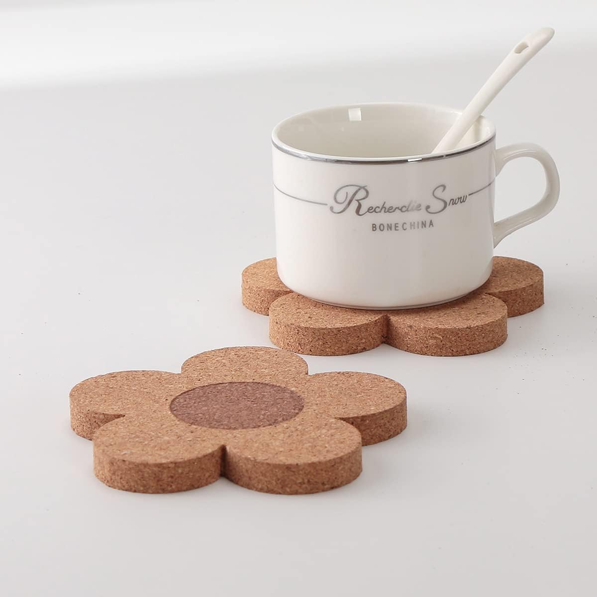 Absorbent and Reusable Coaster Set 100% Cork Flower / Flower Shape/ / Natural / 4 Inch / Set of 12