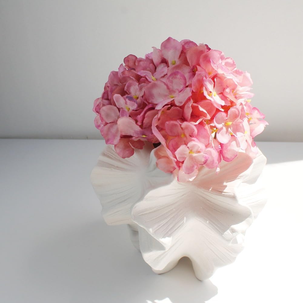Modern Art Ceramic Coral Flower Vase Home and Office Decoration Sculpture Work Bohemian / White