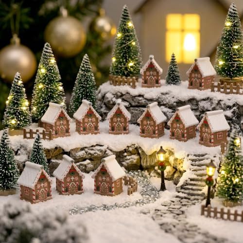 Weysat 50 Pcs Mini Christmas Gingerbread House Figurines Bulk, Basic Style
