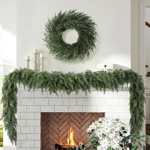 26" Christmas Norfolk Pine Wreath for Front Door (2, Wreath)