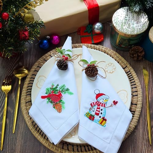 HCRAFT Embroidered Cotton Table Napkin, Cloth Napkins Set of 4 18"x18" Mix Christmas with Animals Napkin Square Fabric, Dining Room, Napkins Cloth Machine Washable, Christmas Napkins, Present Ideas