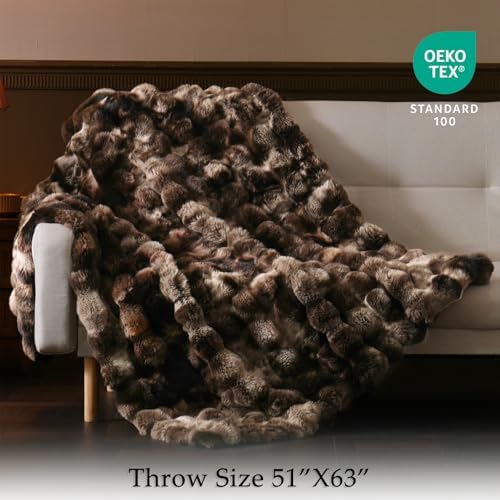 BENVWE Fluffy Faux Fur Throw Blanket for Couch, Soft Plush Thick Cozy Fuzzy Luxury Minky Bubble Blanket for Home Living