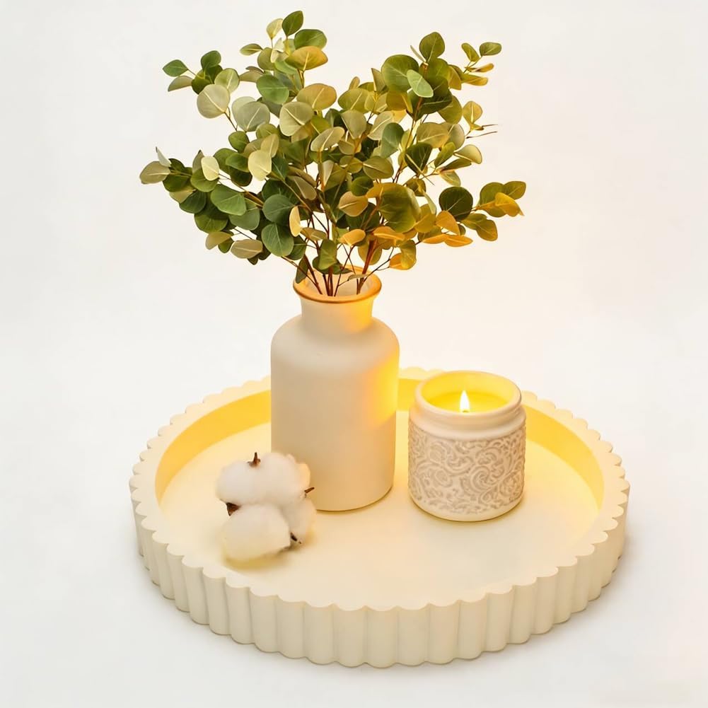 11" Round Scalloped Edge Tray / White