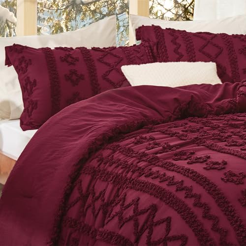 Bedsure Tufted Boho Comforter Set King Size - Burgundy Boho Bed Set, GentleSoft™ 3 Pieces Farmhouse-Style Embroidery