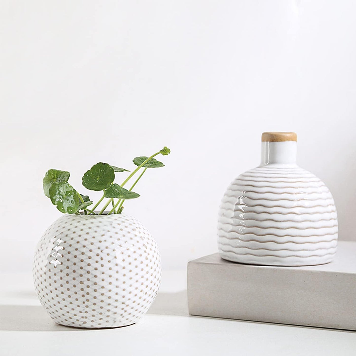 Boho Minimalist Small Ceramic Vase / Antique / Antique White / Set of 4