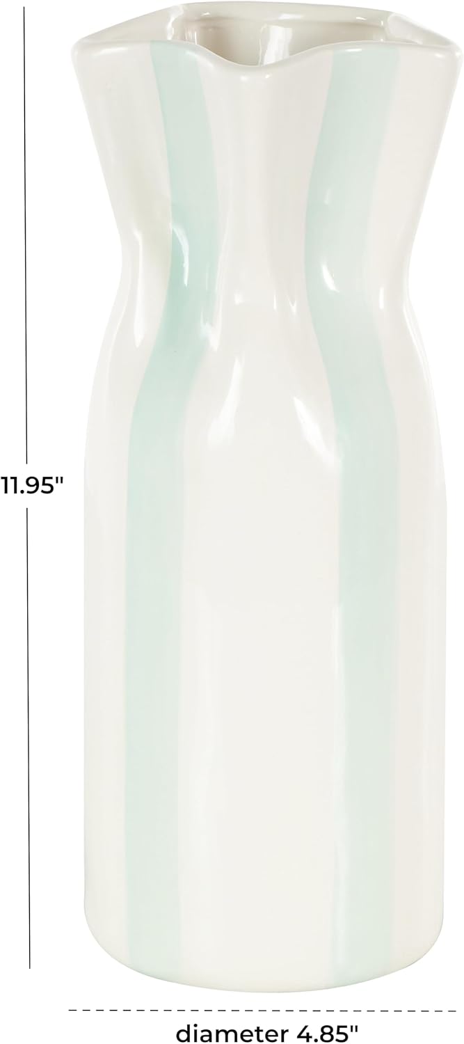Ceramic Decorative Vase Round Centerpiece Vase / White / 4.9 x 5 x 12