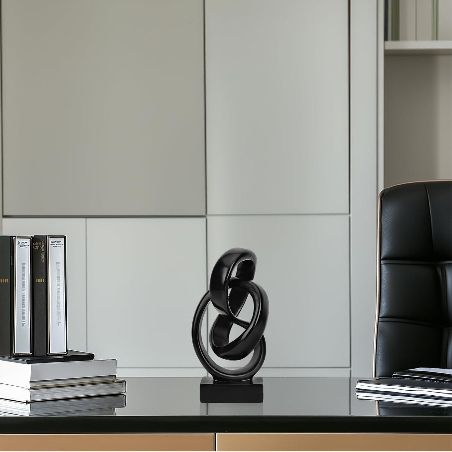 Abstract Knot Sculpture / Black