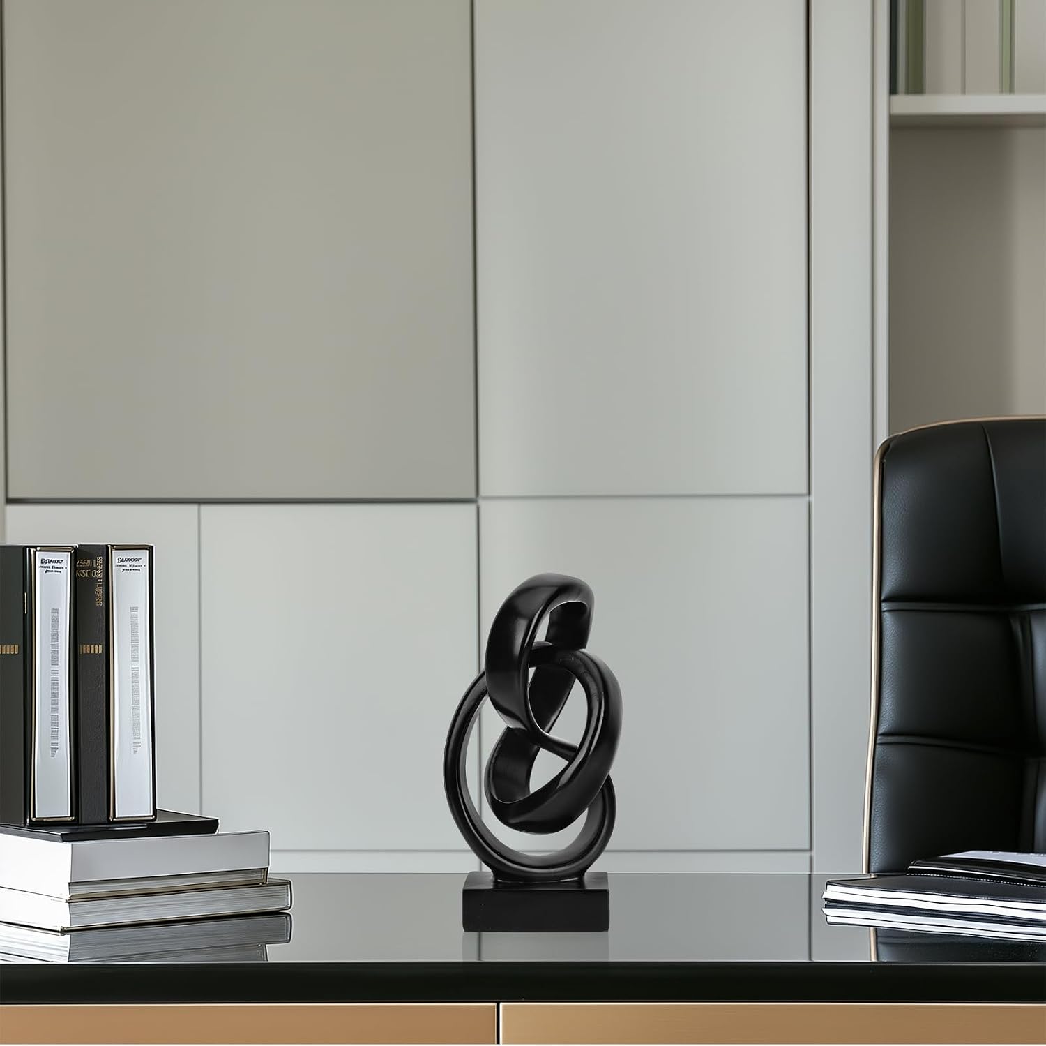 Abstract Knot Sculpture / Black