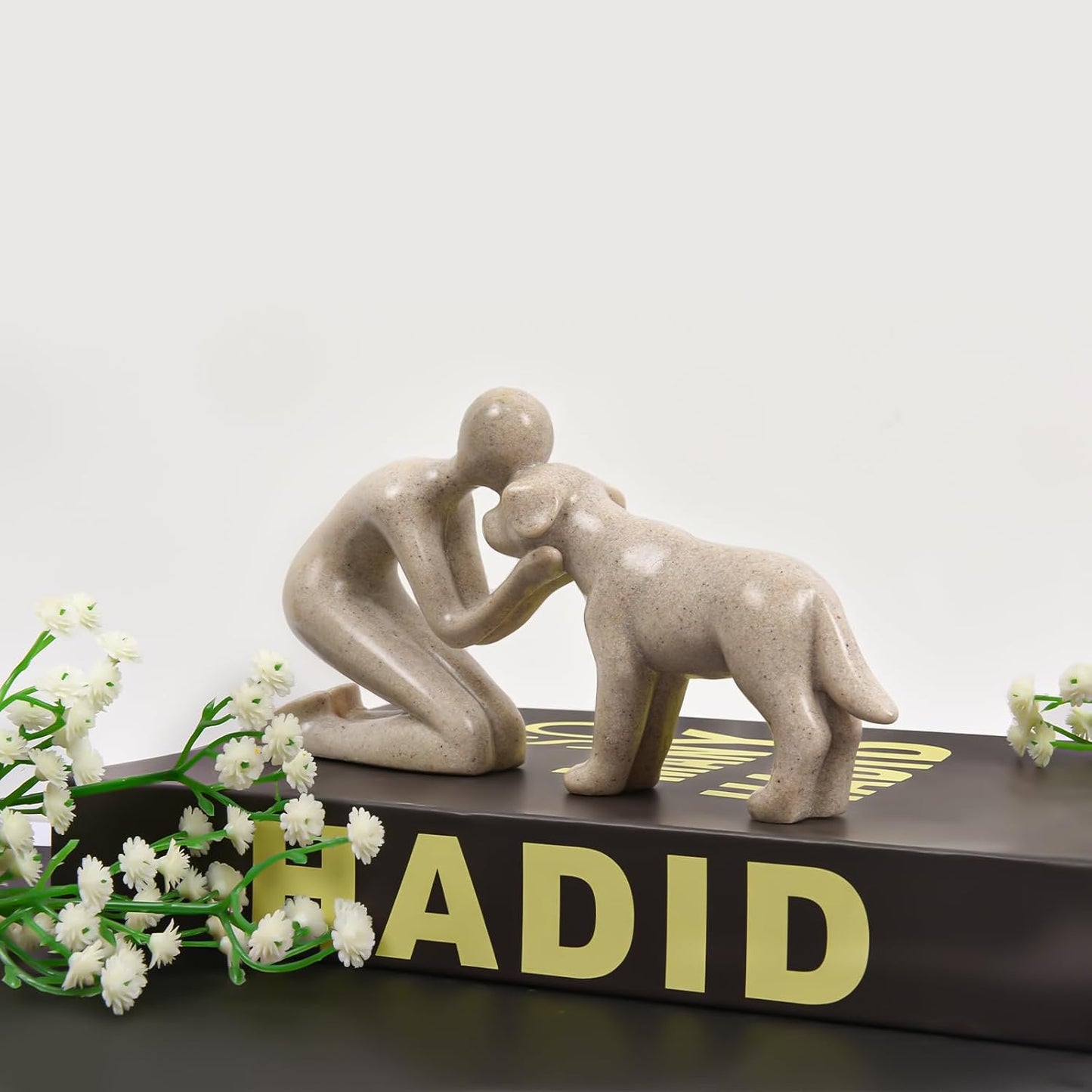Head-to-Head Intimate Figurine Home Decor / Sandstone