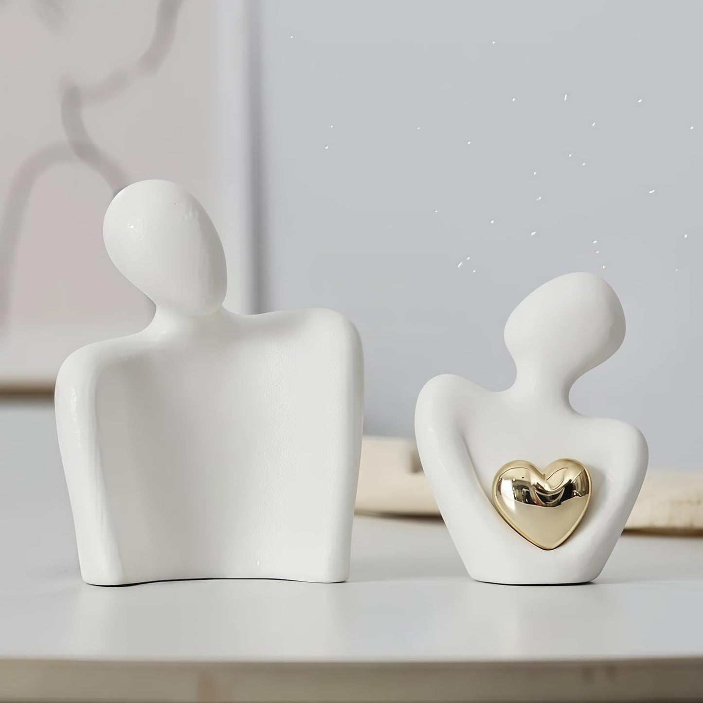Hugging Love Sculpture Ceramic Home Decor / White / 4.72IN