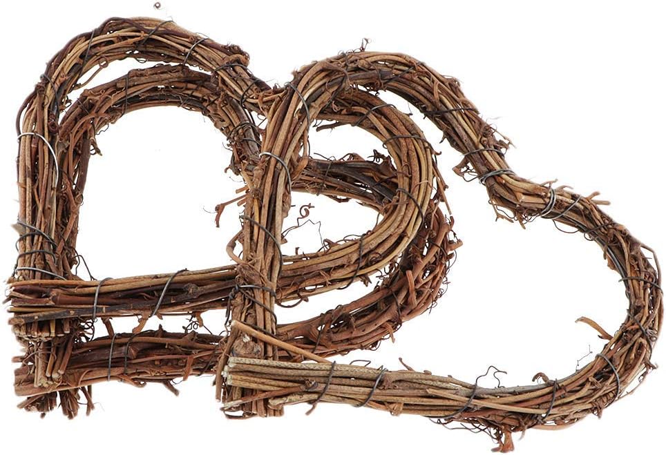 Heart Wreaths Rattan Love Heart Wreath Rustic Wicker Wall Decor for Valentine’s / Natural / Set of 3