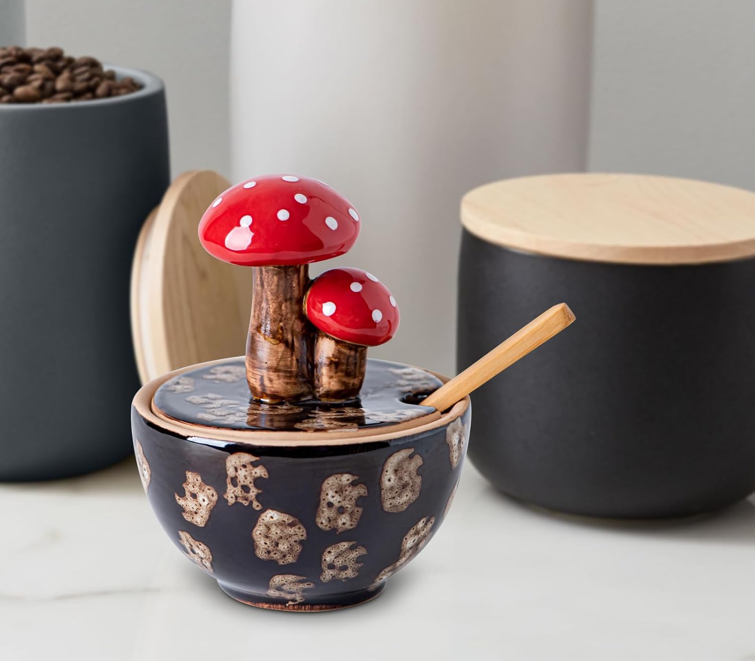 Ceramic Mushroom Salt Cellar / Brown
