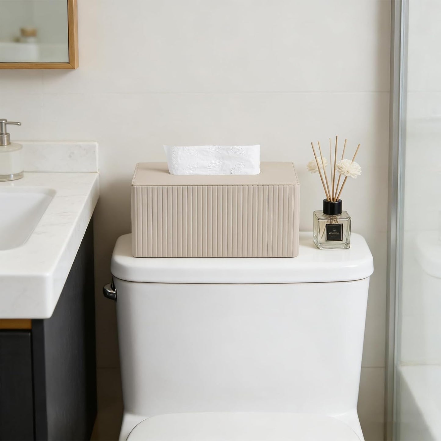 Rectangle Tissue Box Holder / Beige