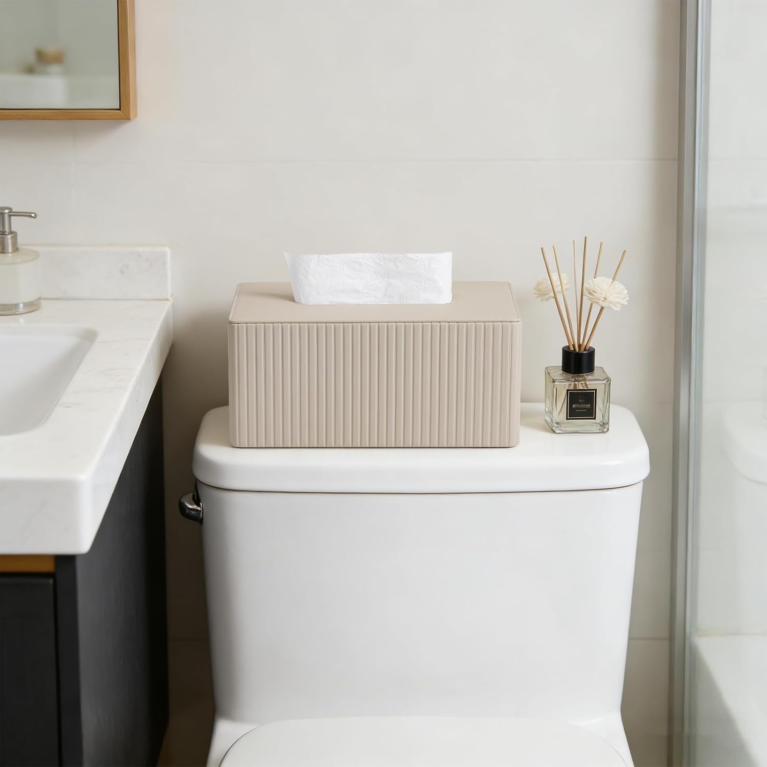 Rectangle Tissue Box Holder / Beige
