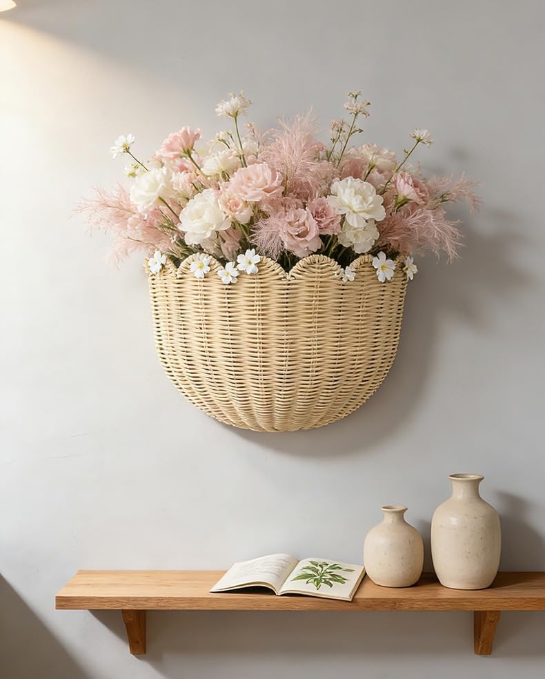Scalloped Wall Baskets / Set of 2