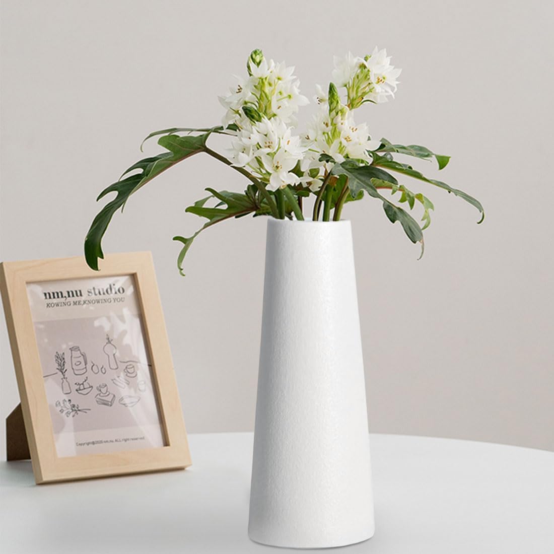 Simple Modern Ceramic Vase / Large: 10 Inches / White / 10 Inch