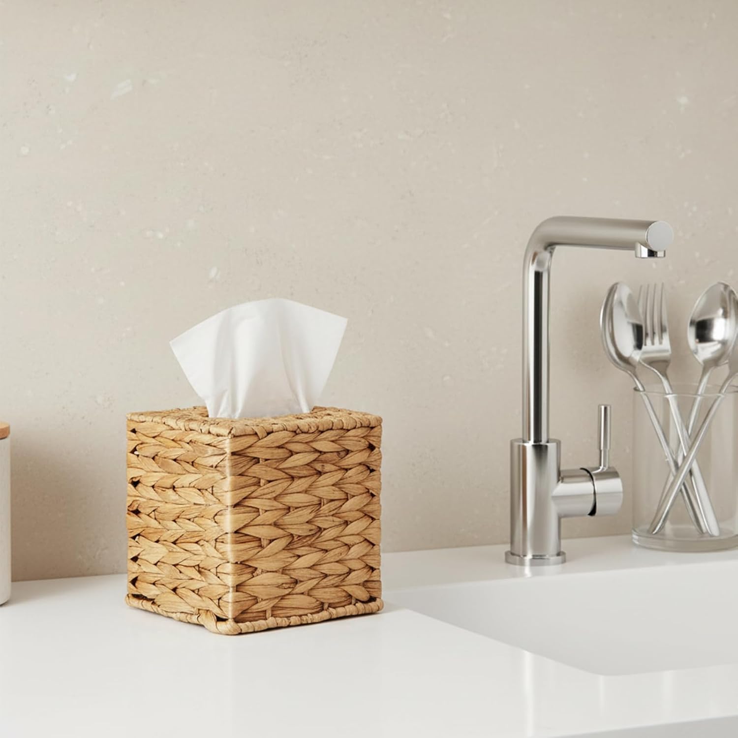 Water Hyacinth Handwoven Tissue Box Cover Handmade Napkin Tissue Box Holder / Natural / Set of 2