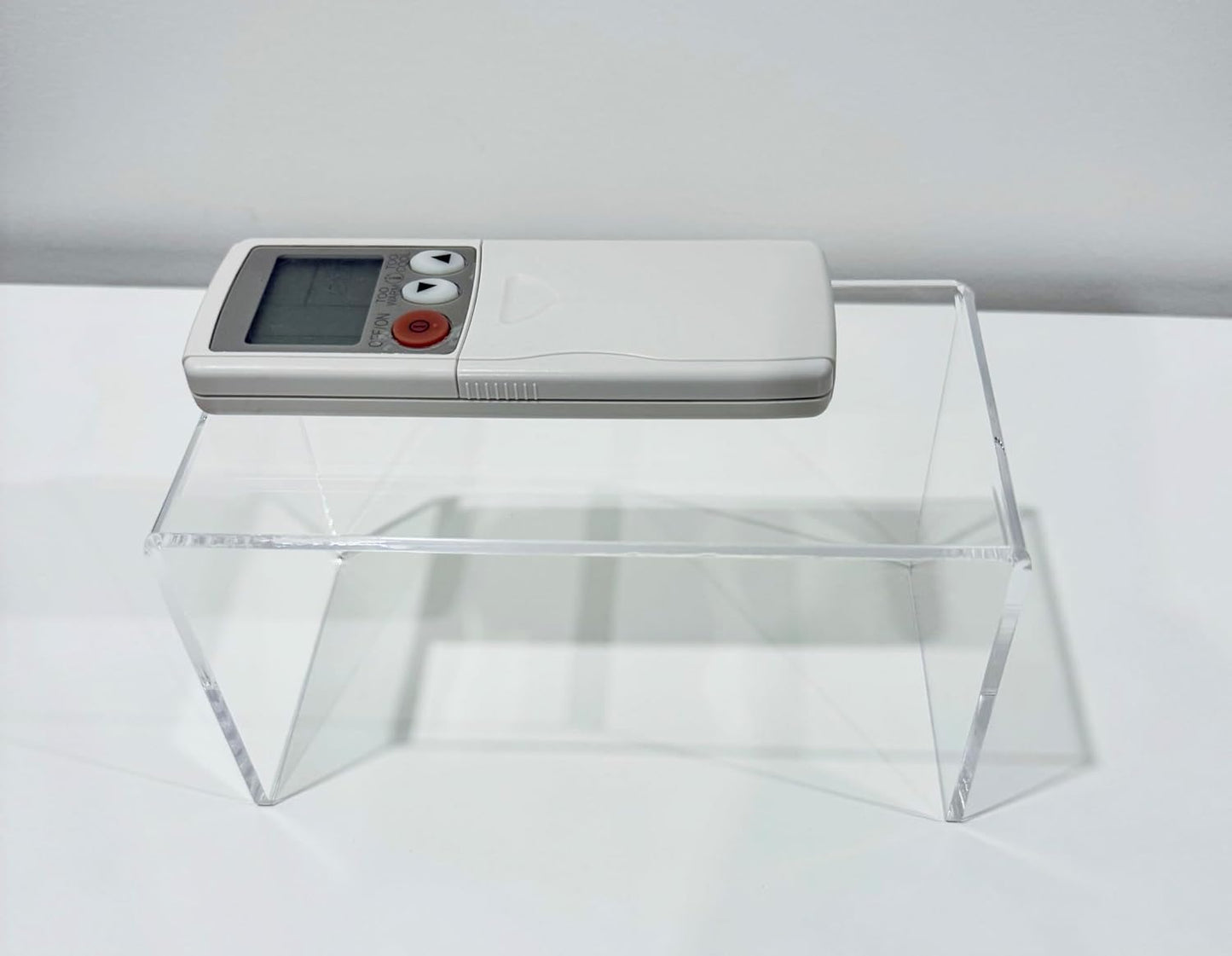 Display Stand / 2 PC Acrylic Risers / 8''x 4''x 4.5 / Clear / Set of 2