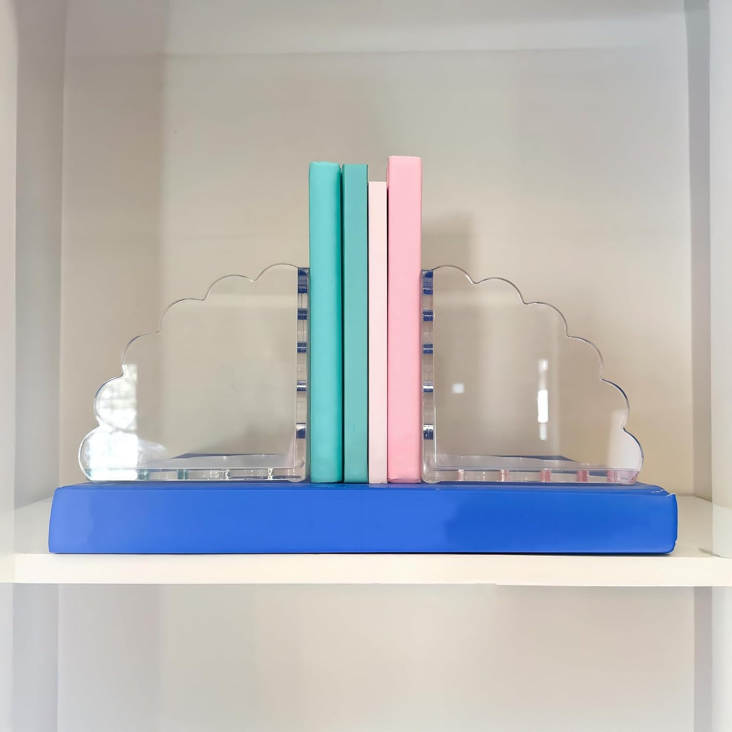Scalloped Acrylic Bookends / Clear / Set of 2