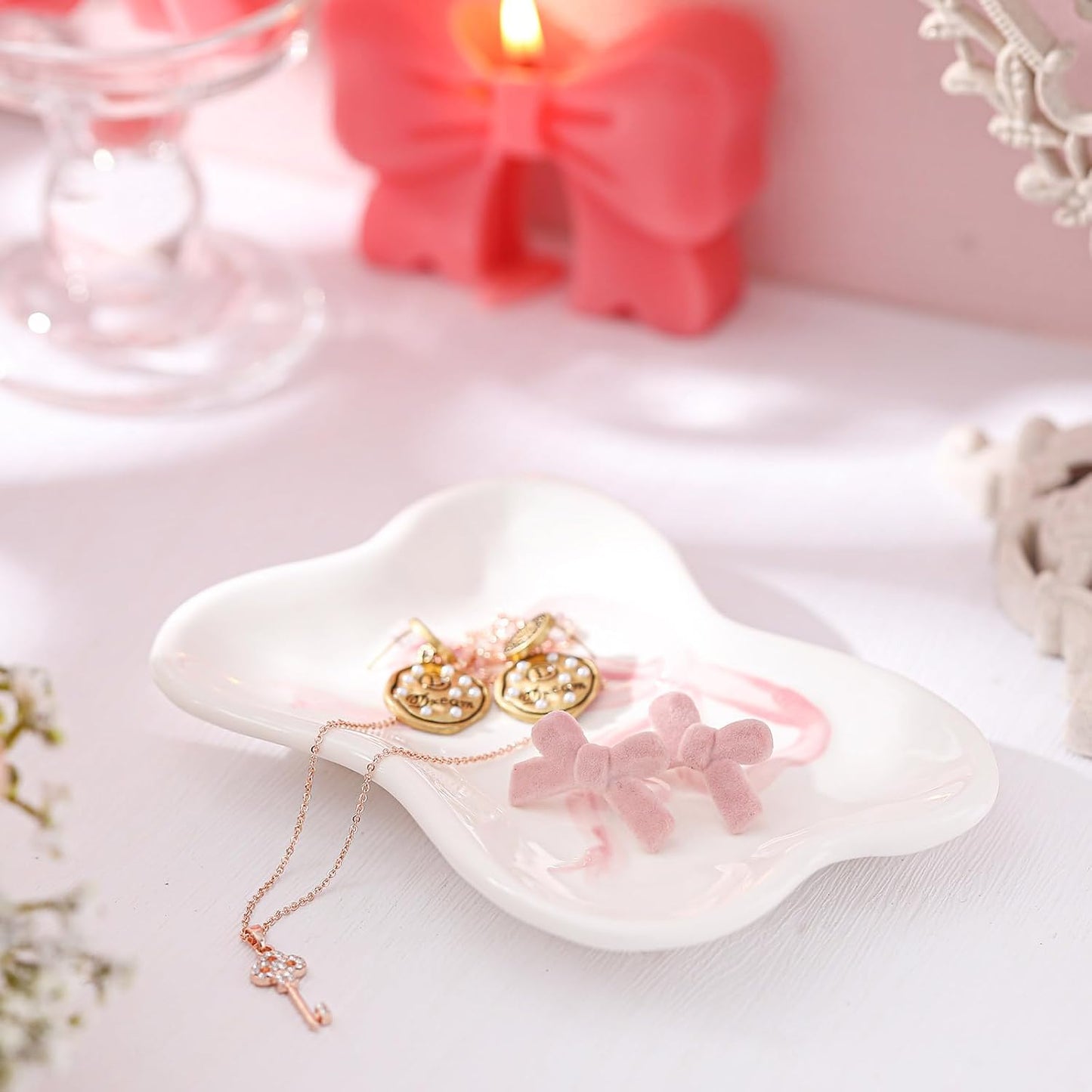 Bow Girls Soap Dish Bathroom Decor Coquette Ceramic Cleaner Dish Bow Soap Holder Aesthetic / Pink