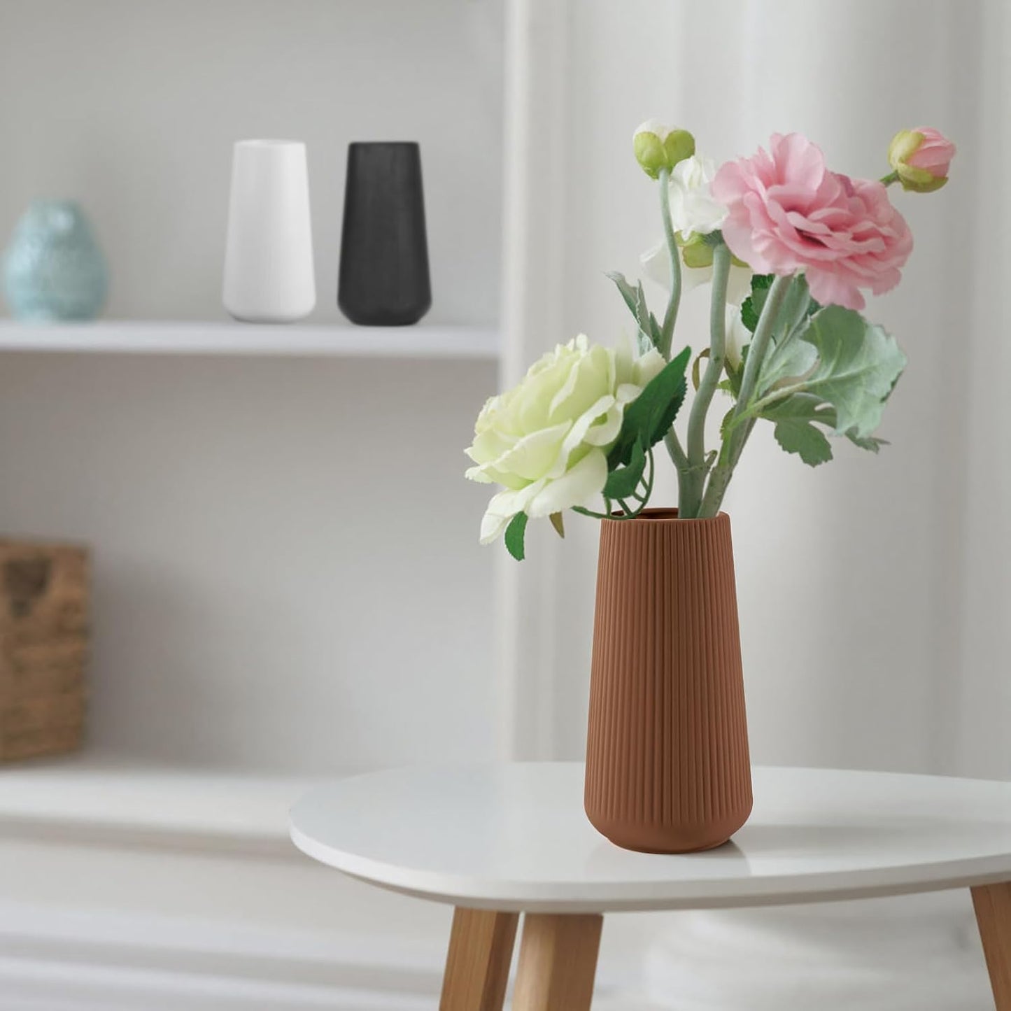 Ceramic Vase / Small Flower Vase for Pampas Grass / Caramel