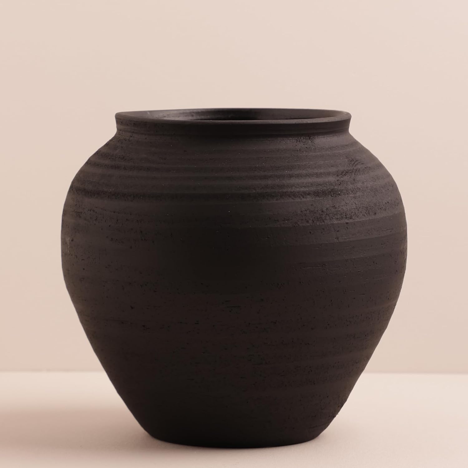 Ceramic Vase / 6.7" Wabi-Sabi Ribbed Flower Vase / Matte Charcoal / Matte Black