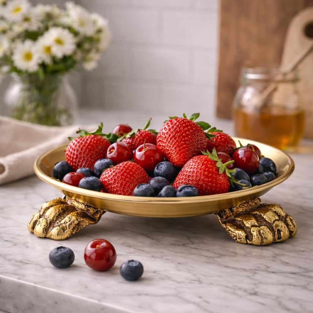 Clawfoot Candle Dish / Gold