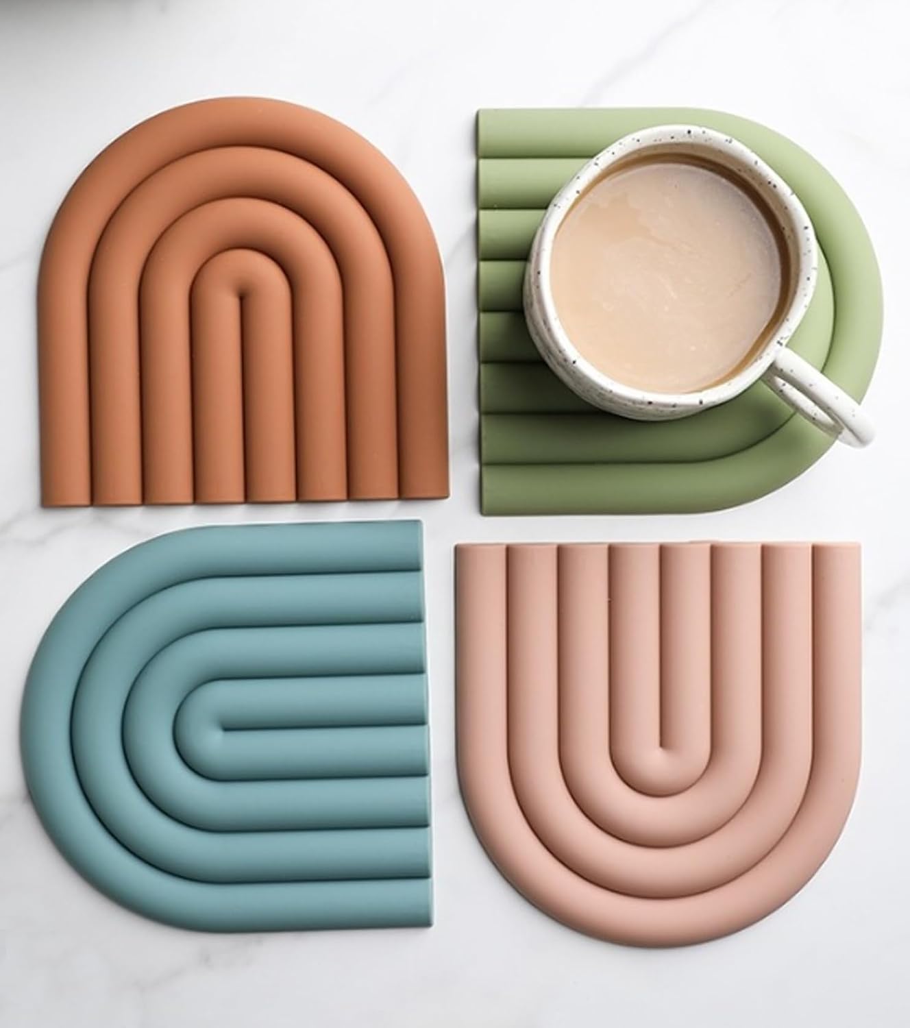 Heat Resistant Pot Holders / Set of 4