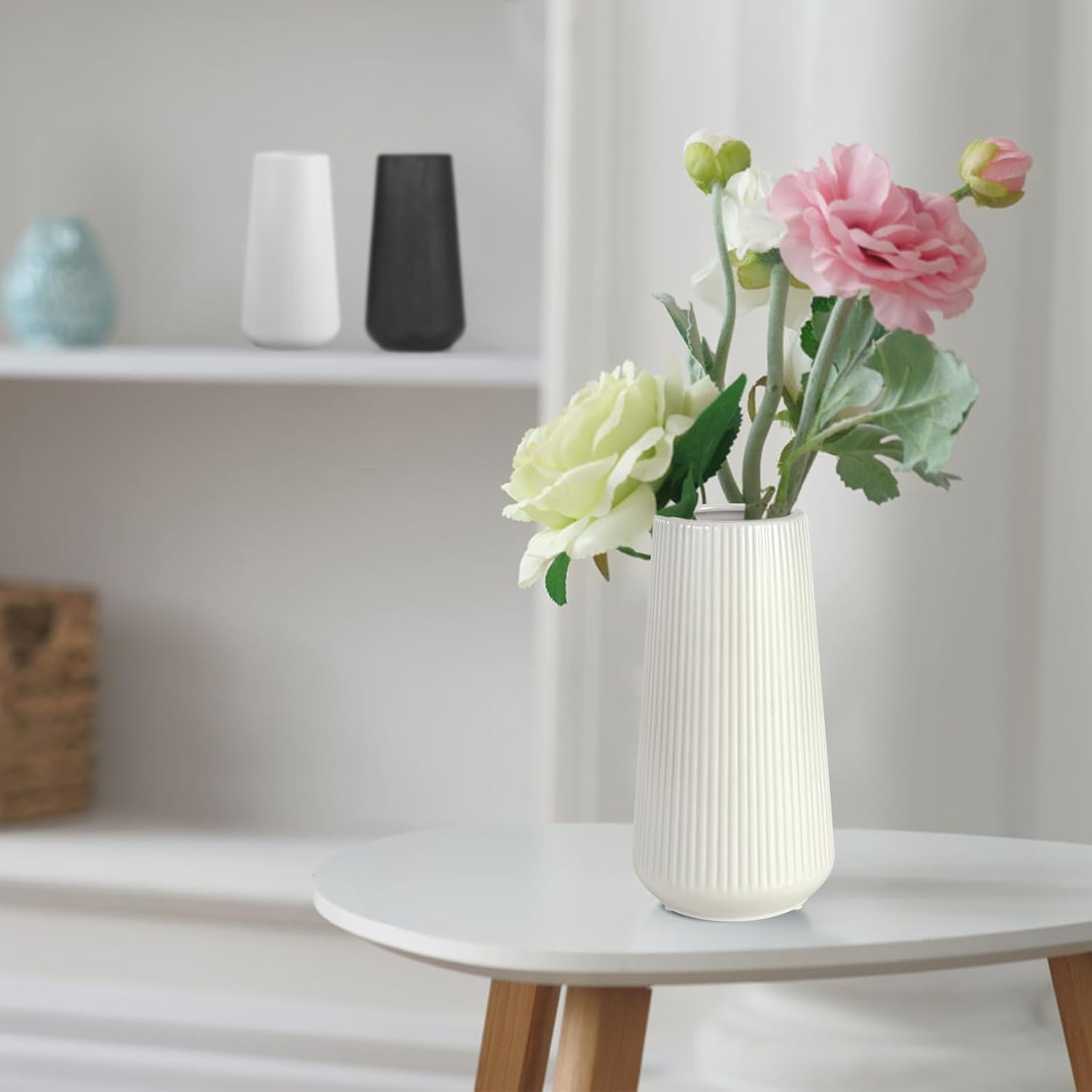 White Ceramic Vase for Flowers / XL White