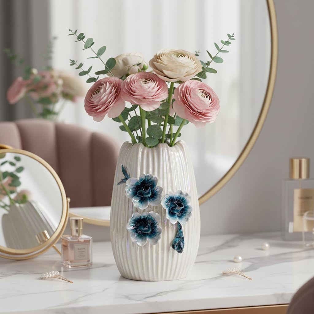 Modern Ceramic Vases for Centerpieces / White and Dark Blue / 7 Inch