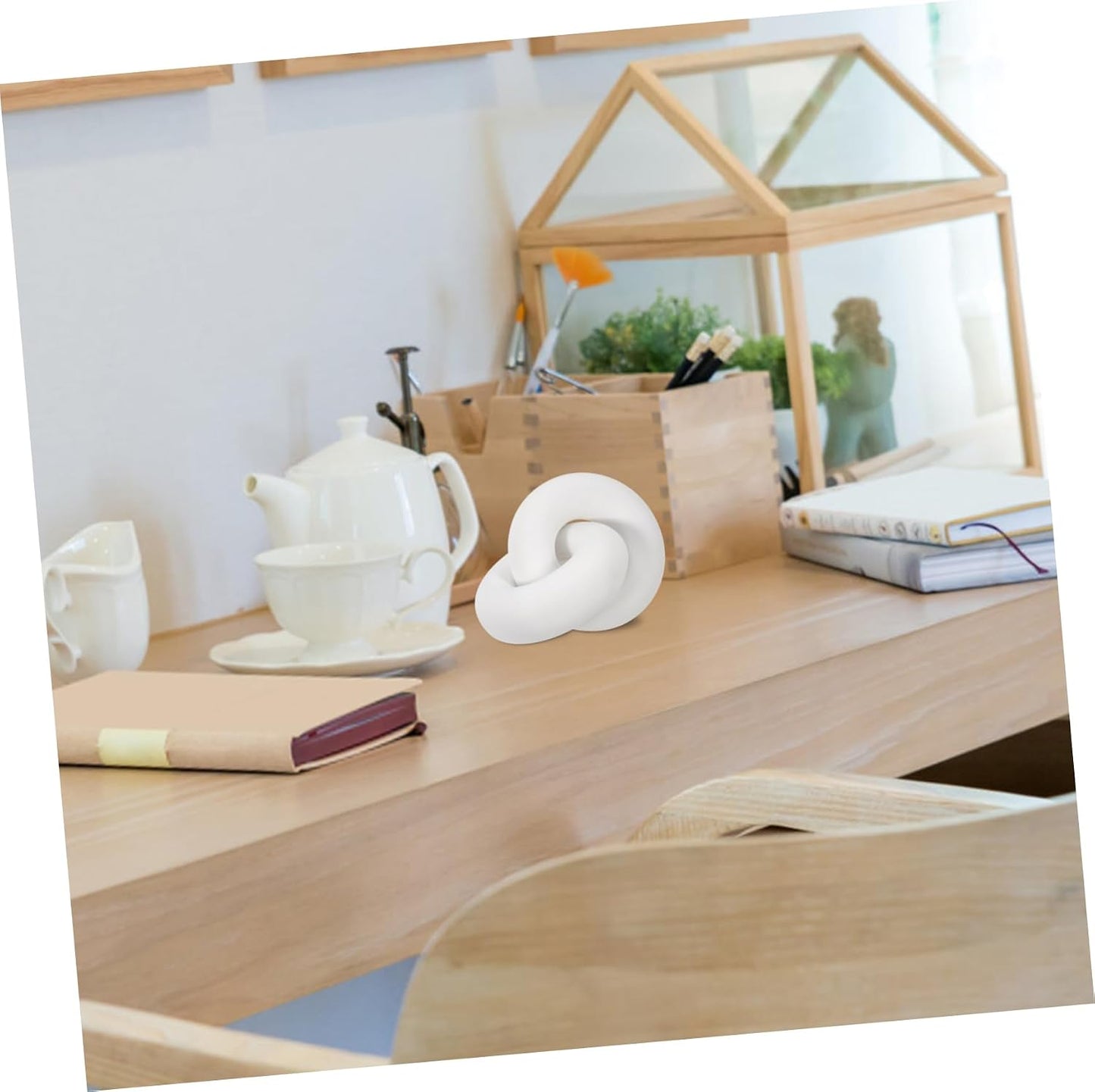 Modern Wooden Chain Link Decor Knot Shelf Ornament for Farmhouse Aesthetic / White / 18 x 18 / CM