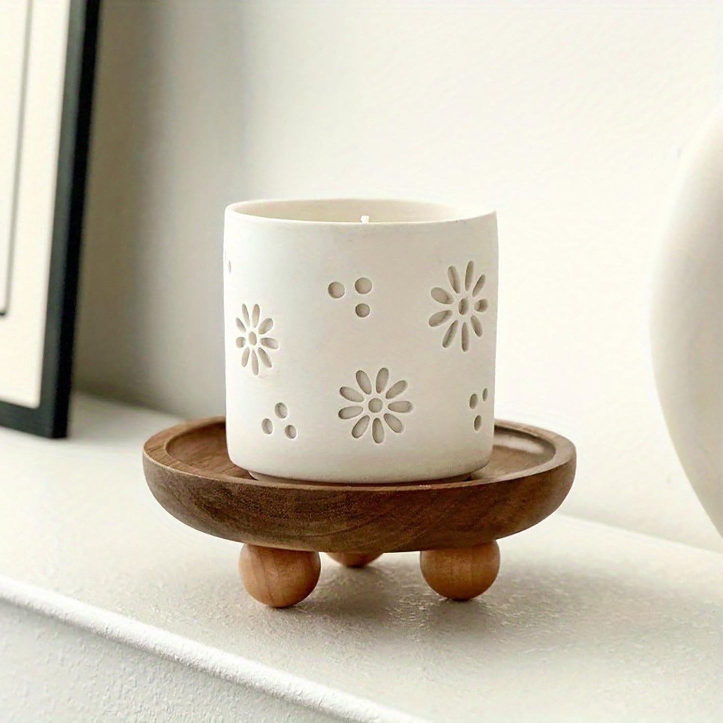 Wood Tray / Small Wooden Pedestal Stand Decor Tray / Round / Natural