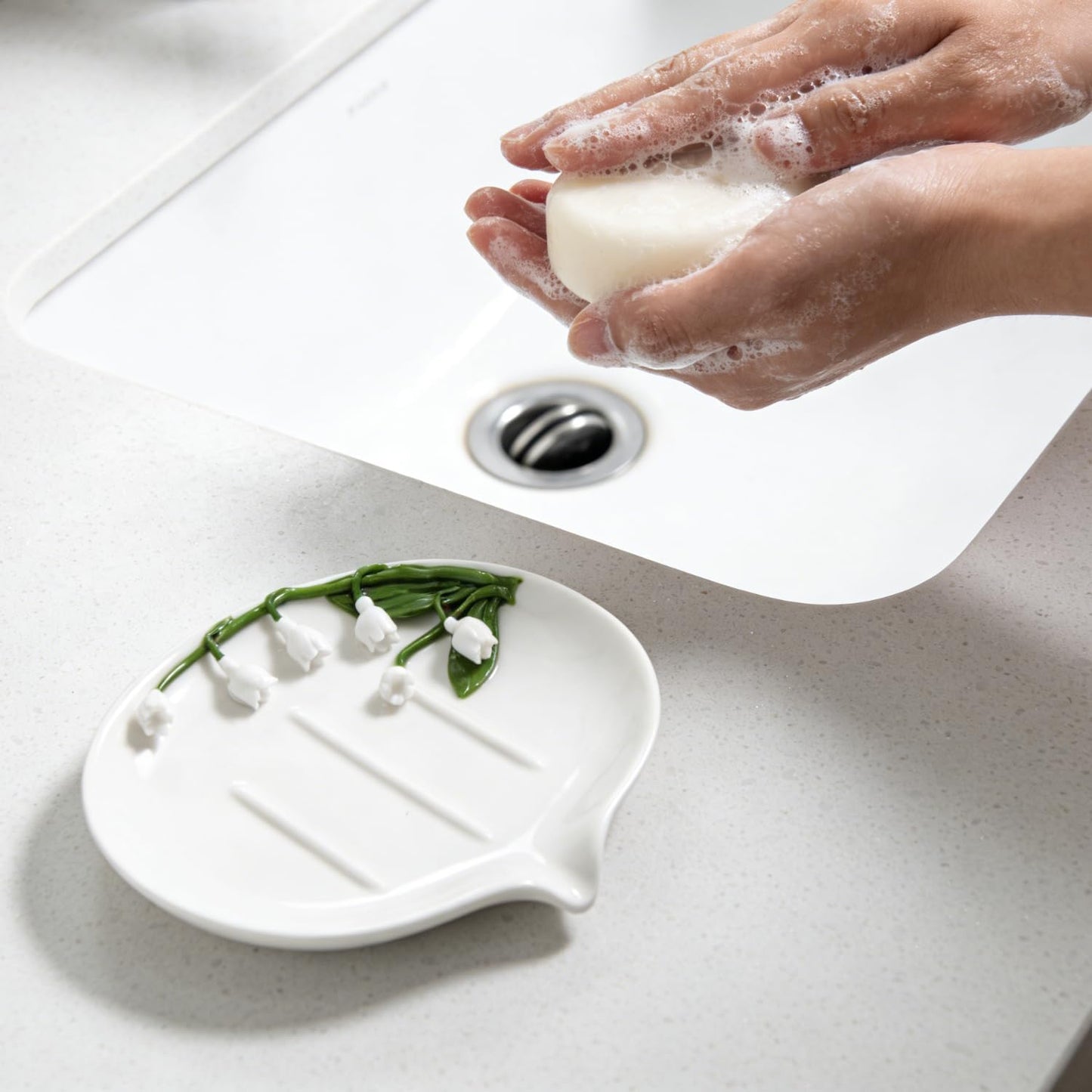 Modern Bar Soap Holder / White