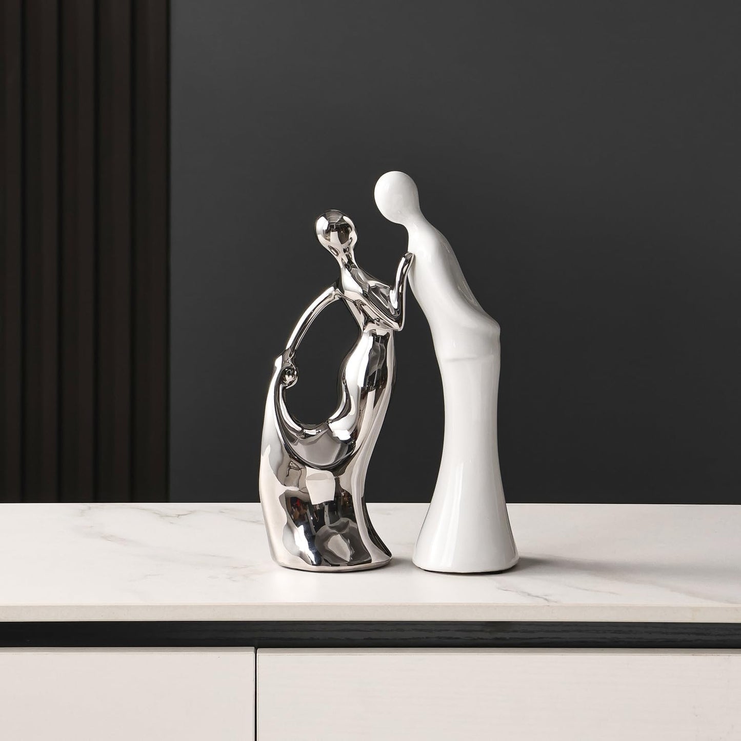 Ceramic Couple Statues Home Decor Lover Sculpture Figurine / White and Silver
