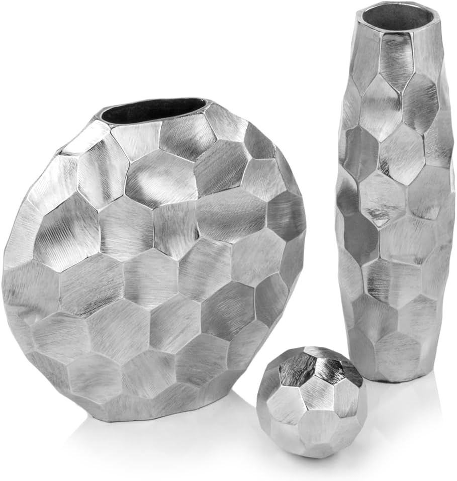 Modern / Rough / Silver