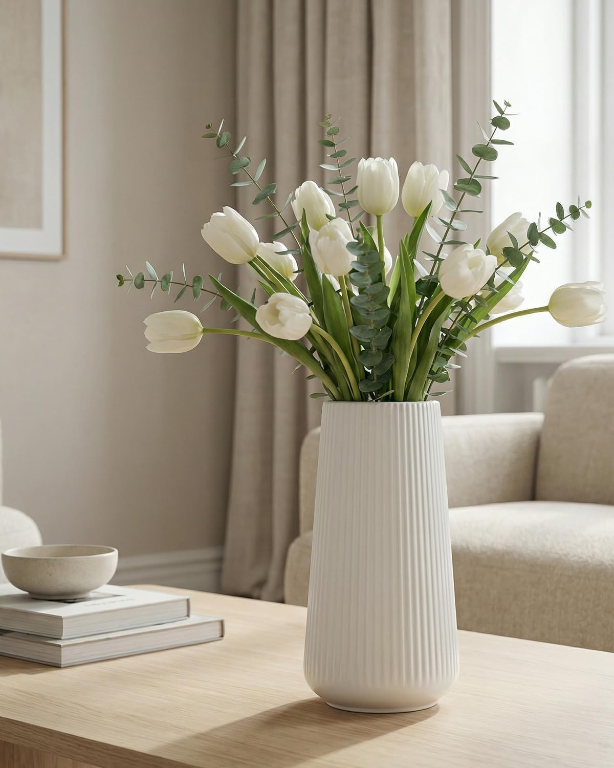 Modern Vase / Ceramic Vase / White01 / White / 8 Inch