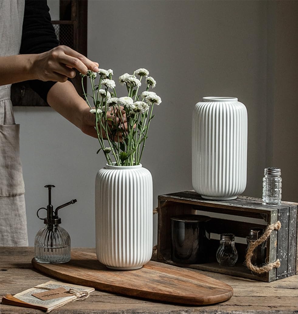 Simple Modern Table Vase / Medium: 8 Inches / White / 8 Inch