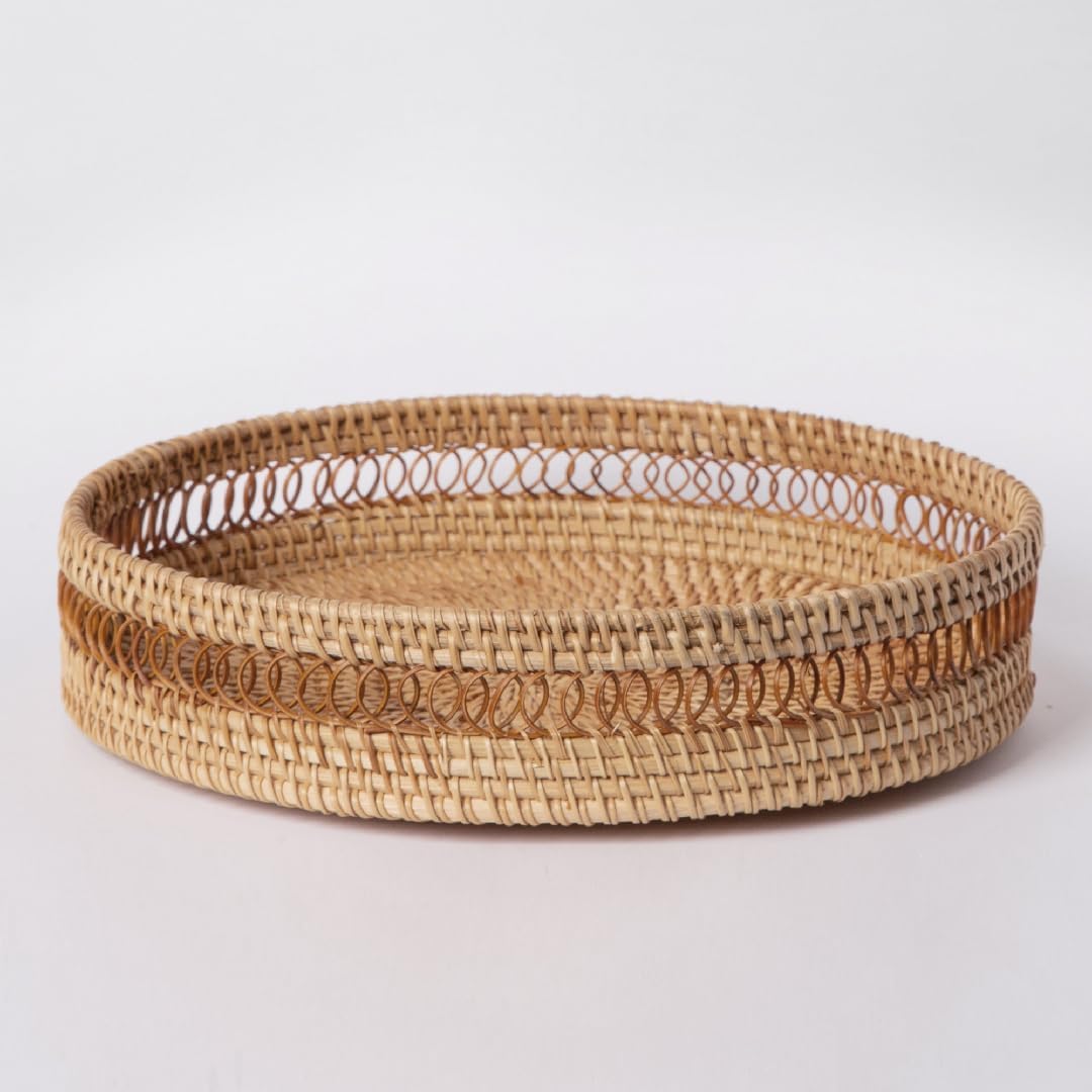 Hand Woven Serving Basket / 9.5